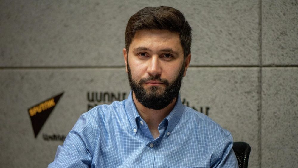 АЛИЕВ МОЖЕТ ЗАПРЕТИТЬ ИРАНУ И РФ ПОЛЬЗОВАТЬСЯ КОММУНИКАЦИЕЙ ЧЕРЕЗ АРМЕНИЮ?